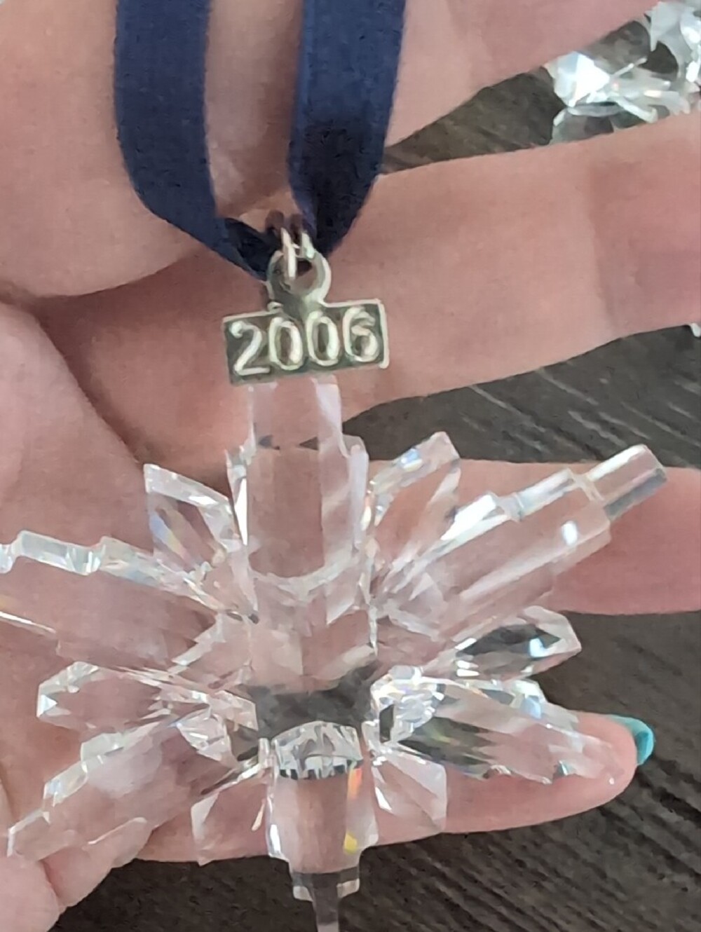 Swarovski Crystal Snowflake Ornament Set - Clear - Picture 5 of 5